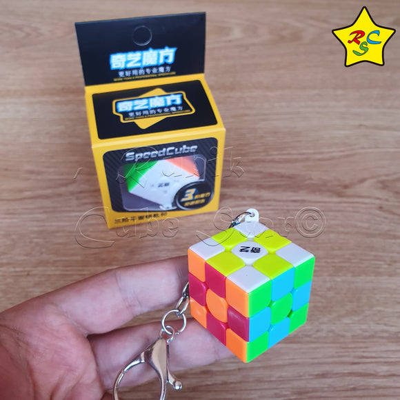 Llavero 3x3 Qiyi Cubo 3 Cm Plano Stickerless Original