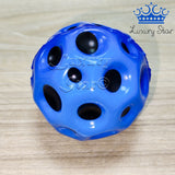 Pelota Antiestres Espichable Huecos Negros Colores Surtidos