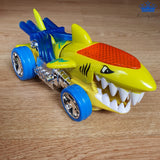 Carro Tiburon Shark Raid Abre Dientes Alumbra Musica Camina