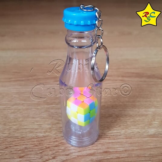 Cubo Dentro De Botella Llavero Candy Color Moyu 7cm